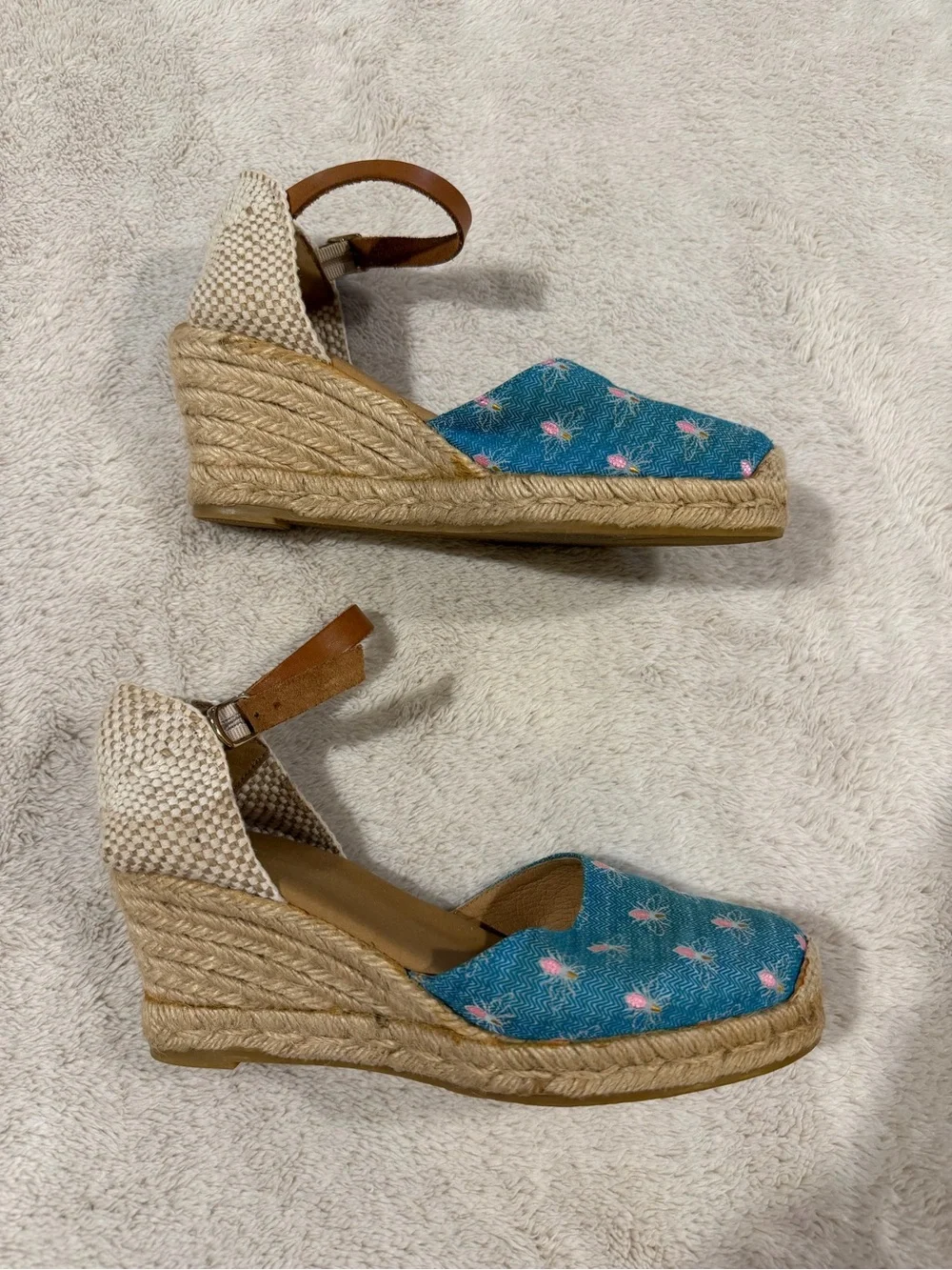 anthropologie critter wedge sandals size 7-7.5